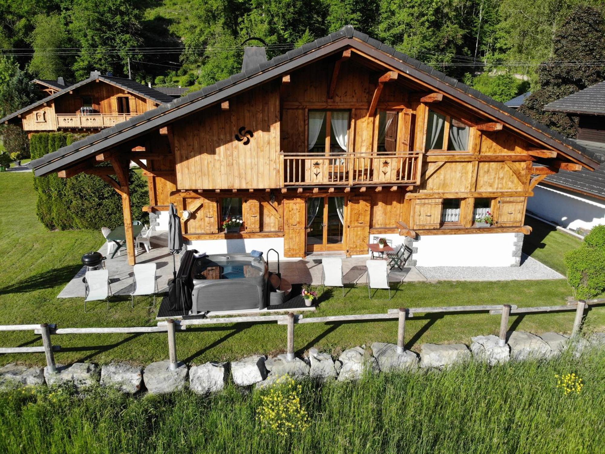 Chalet Peterets サモエンヌ エクステリア 写真