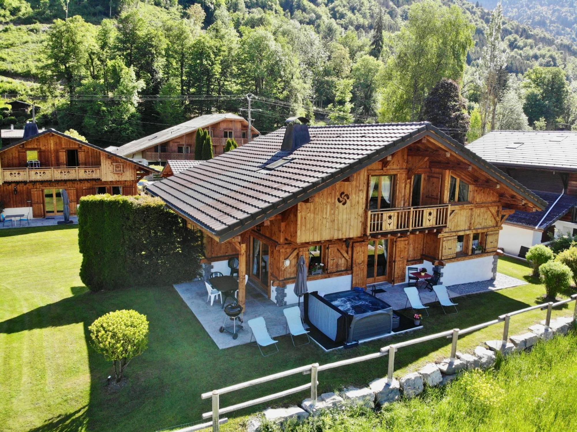 Chalet Peterets サモエンヌ エクステリア 写真